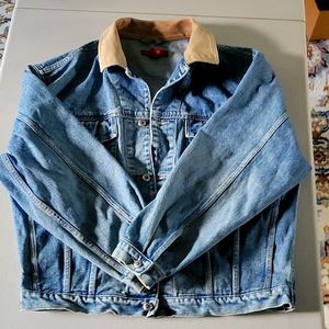 Vintage classic Banana Republic men's L faded denim jacket with leather collar